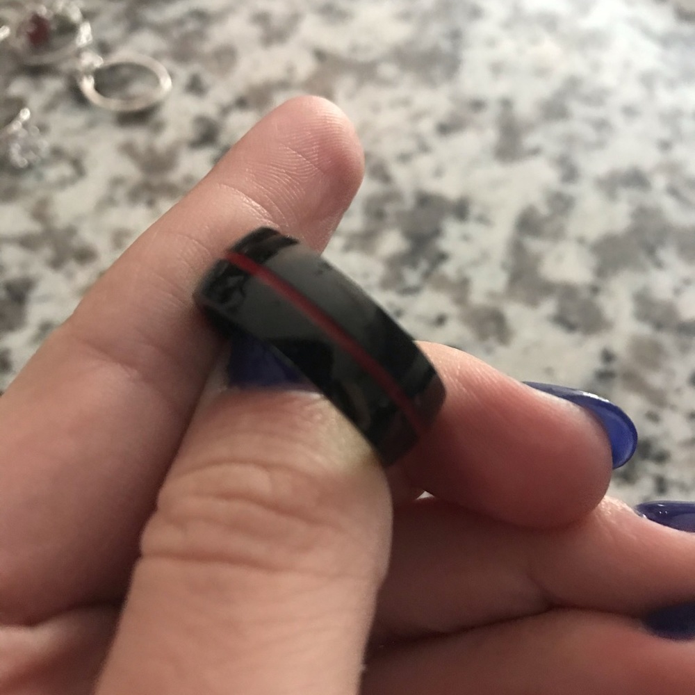 Many Different Rings - Picture 7 of 8
